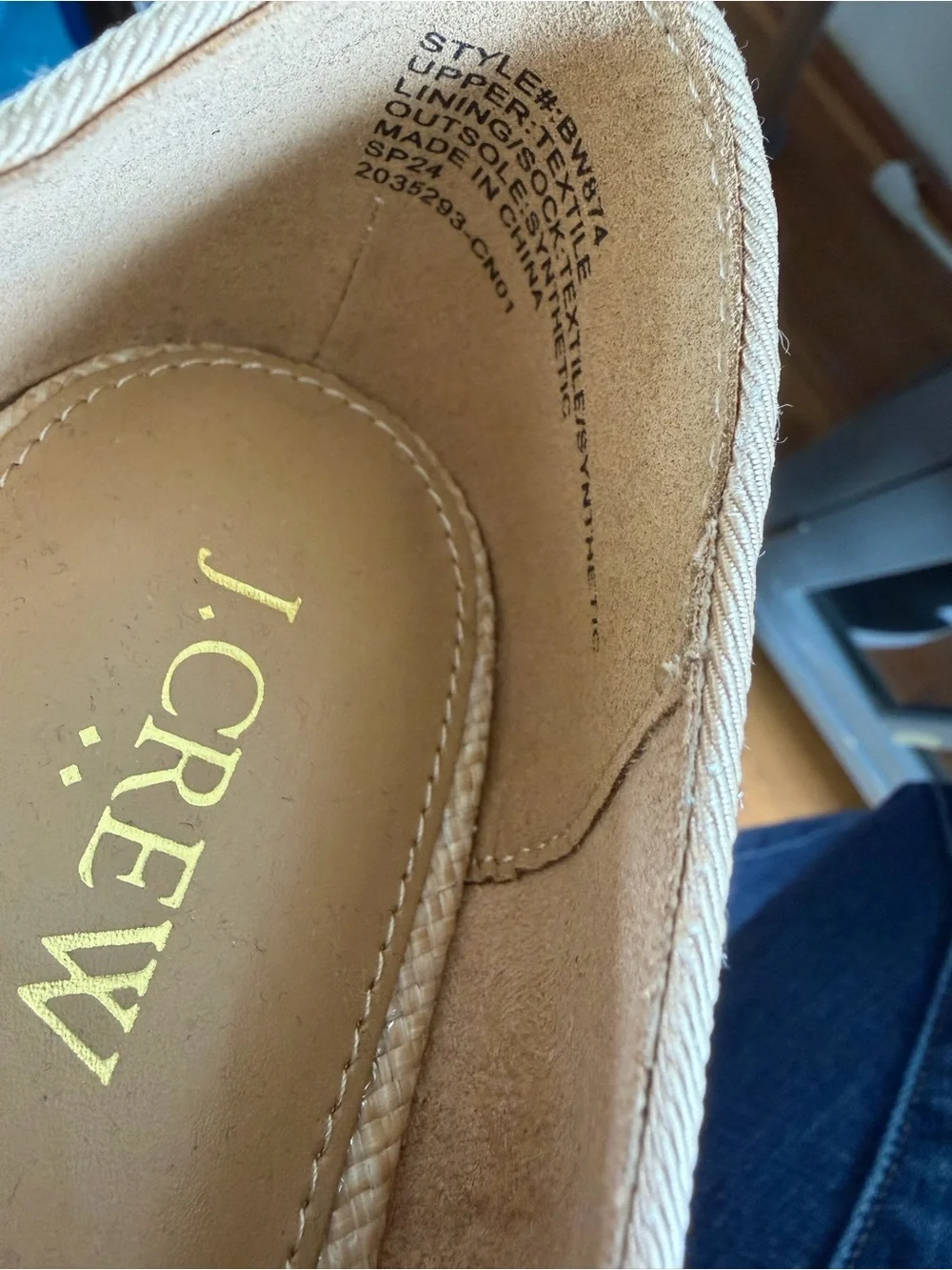 J. Crew Beige Straw Mary Jane Flats with Gold Buckle 8.5 - Picture 3 of 4